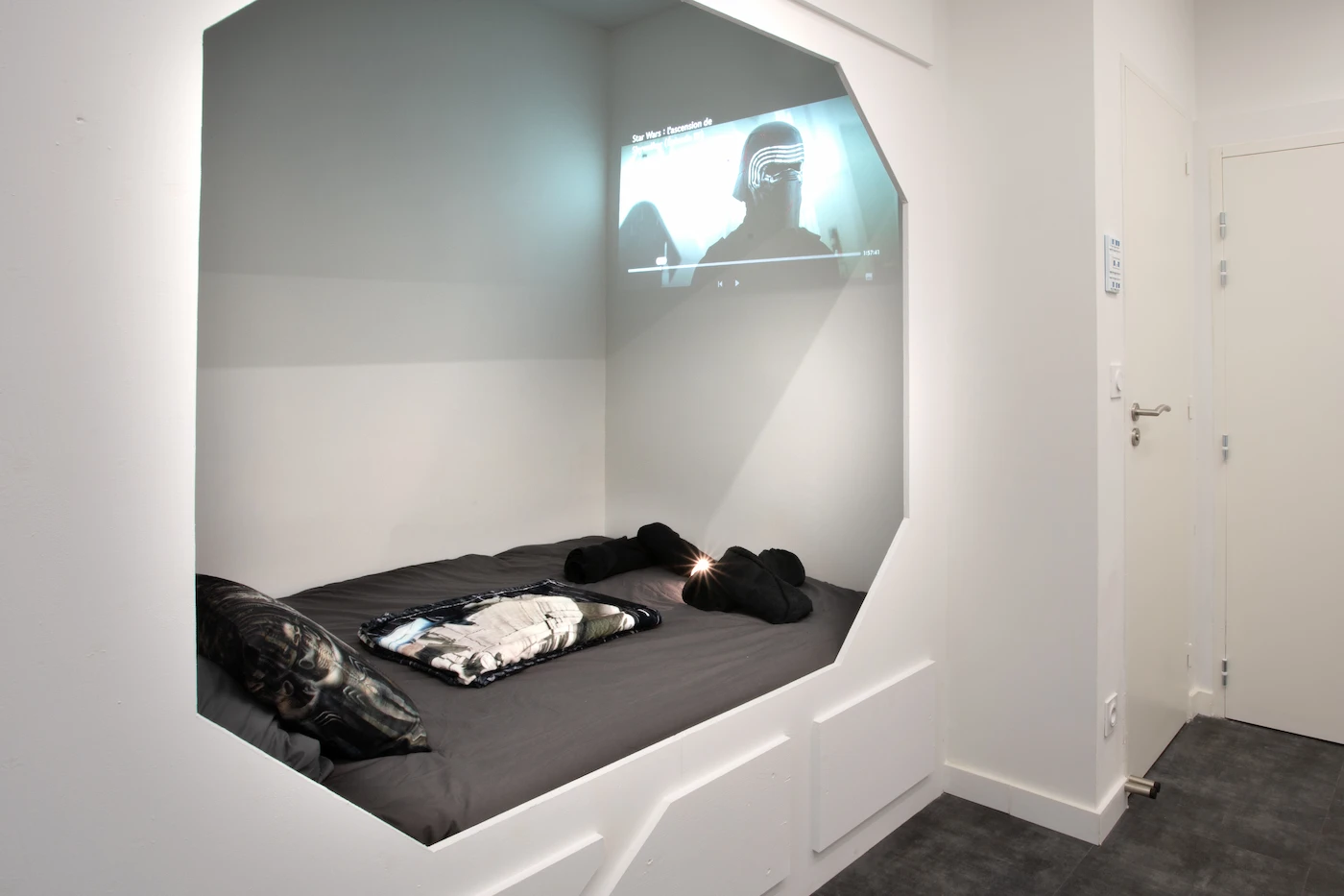 Capsule Aldébaran — vidéoprojecteur