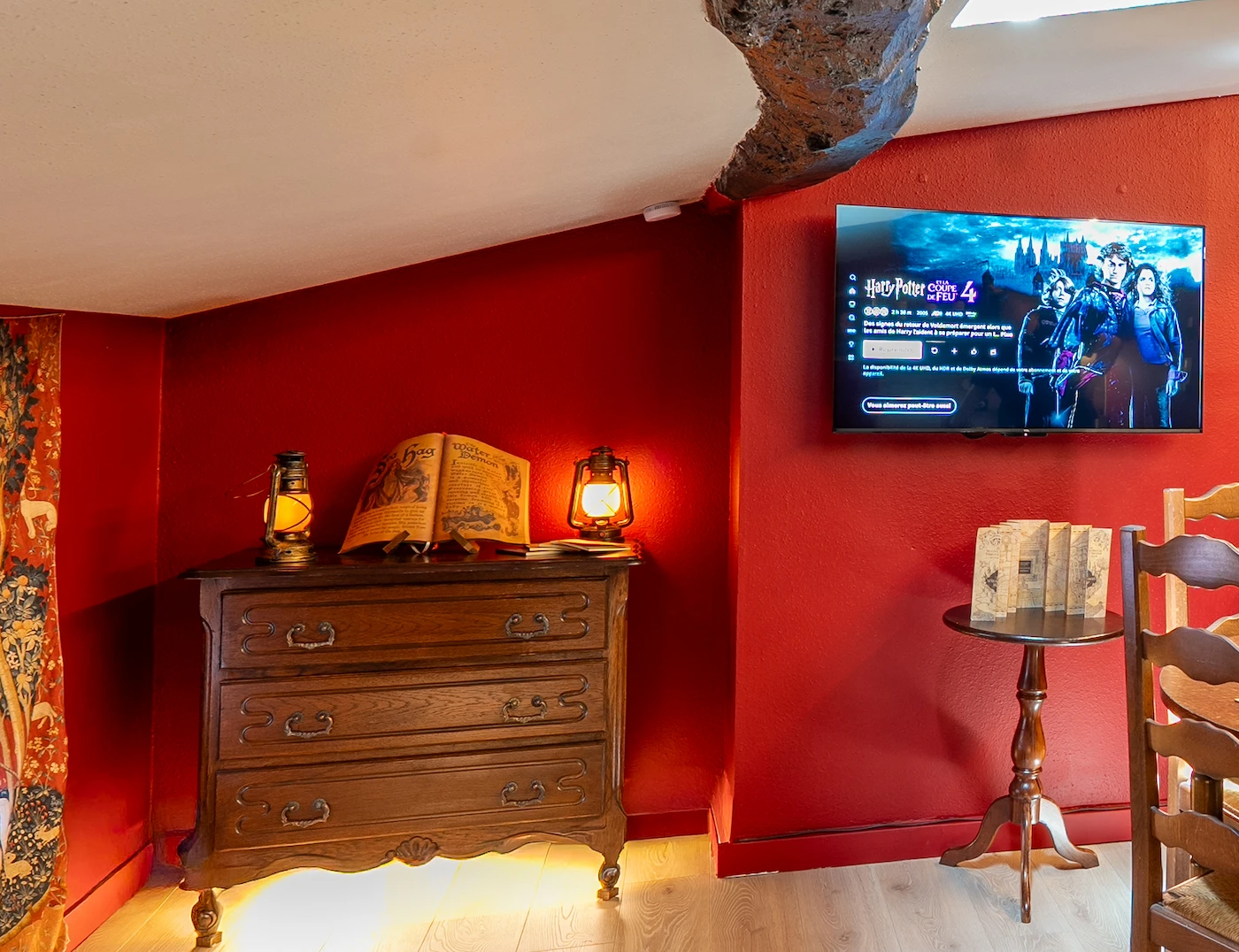 Chambre des Sortilèges — détail décoration